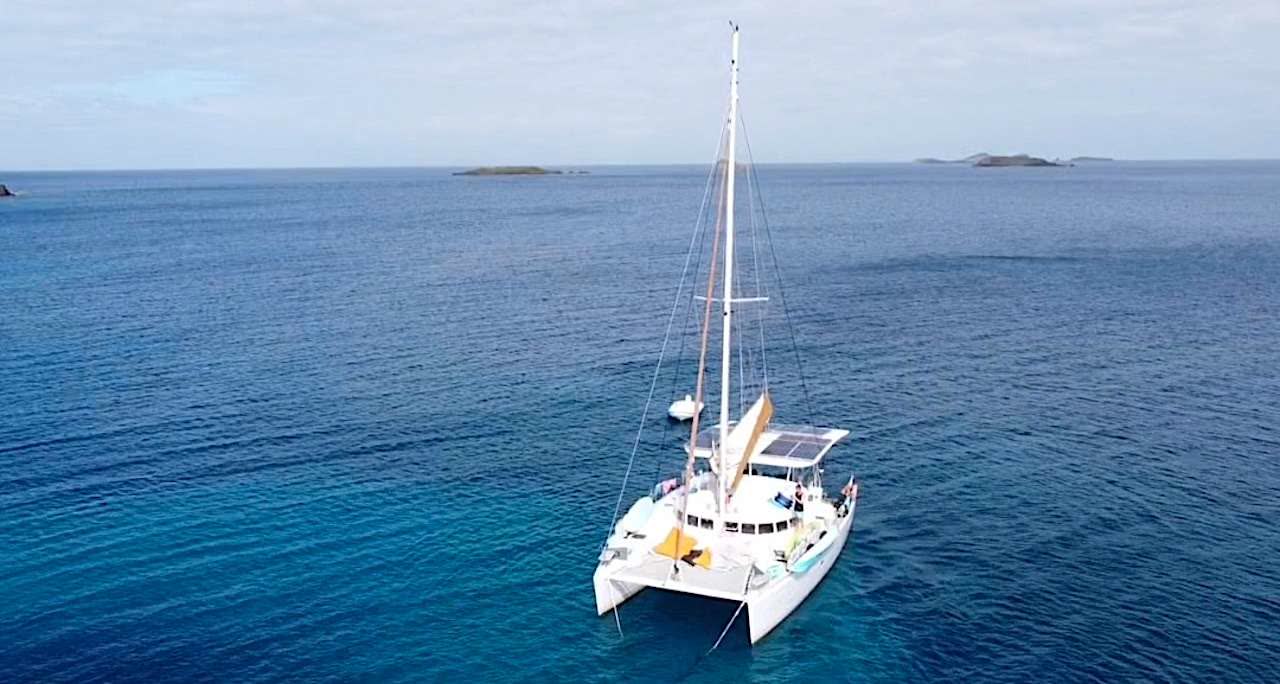 Mimbaw, Lagoon 41.